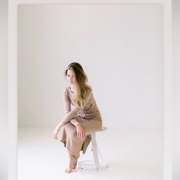 Meet your Posher, Madeline - Picture 1 of 1